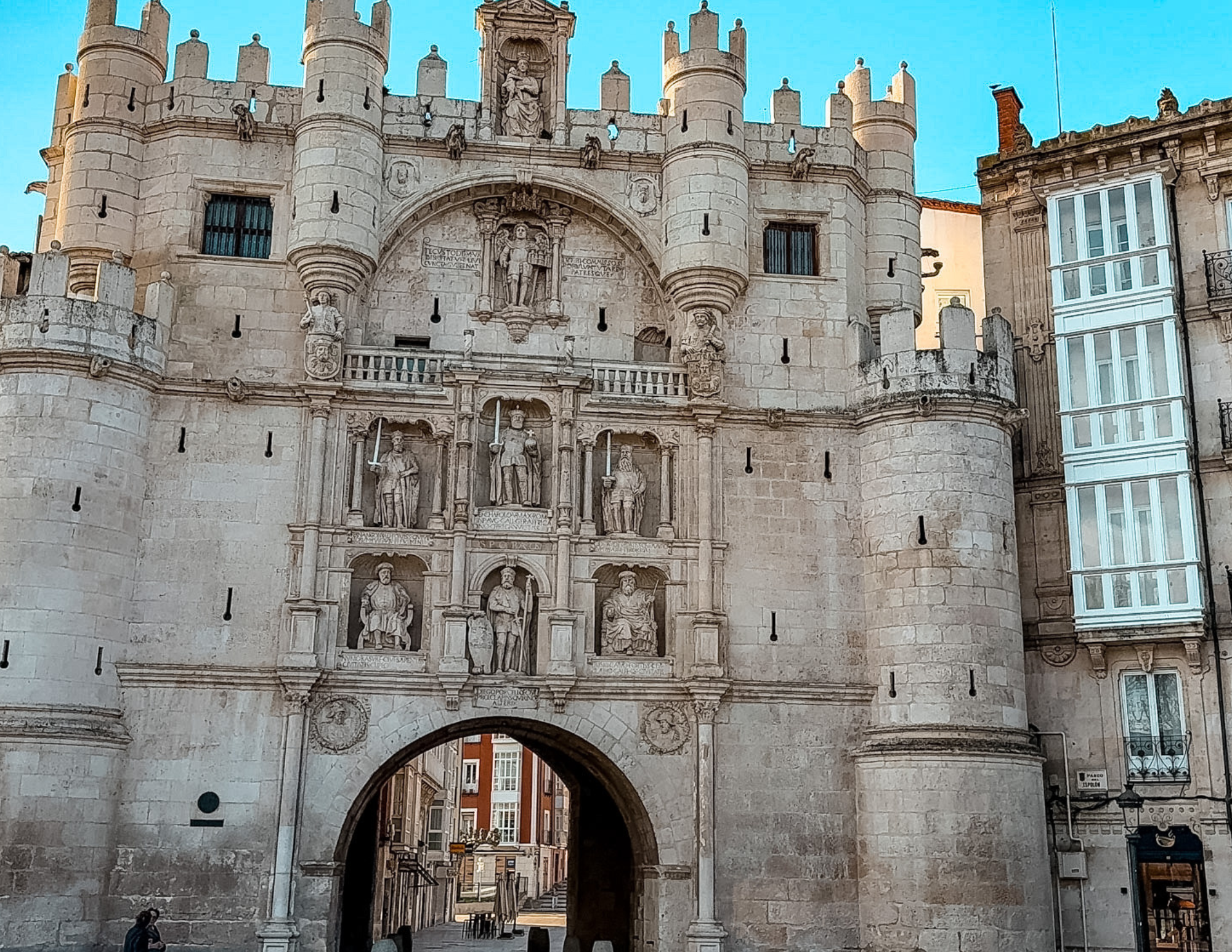 Burgos Travel Guide (3).png